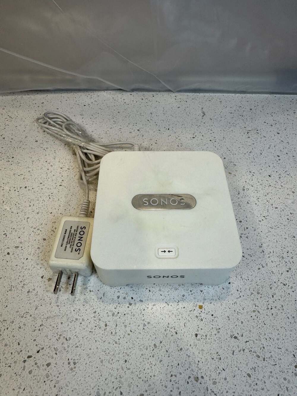 Sonos Wireless BRIDGE Model BR100 Multi-Room Network Adapter with Power Cord